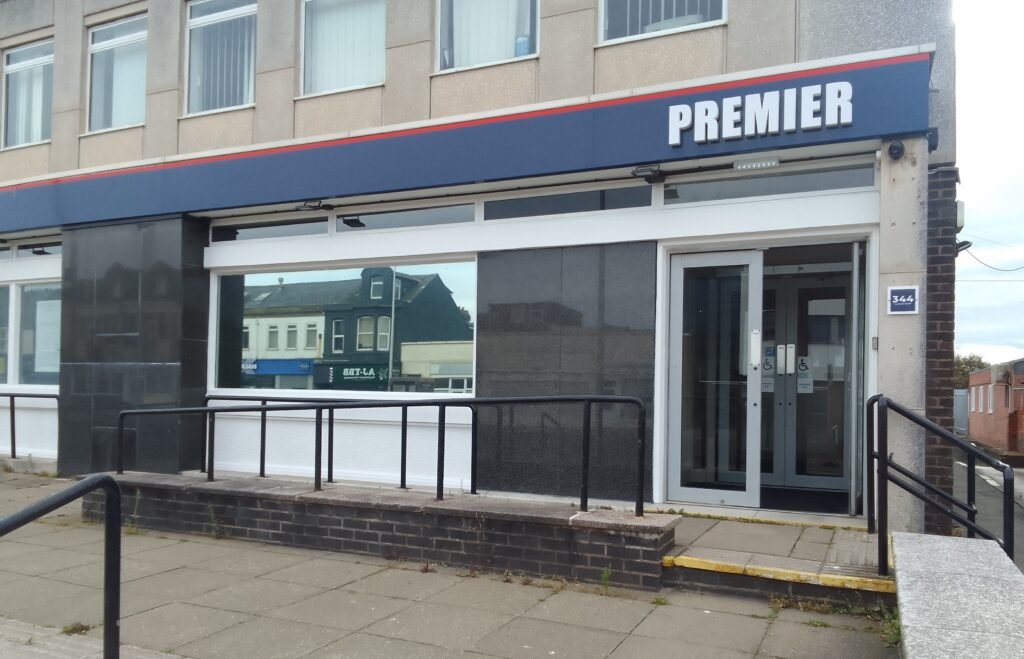 12-privacy-mirror-tint