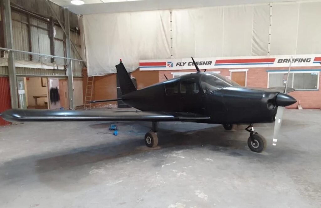 20-tint-light-airplane