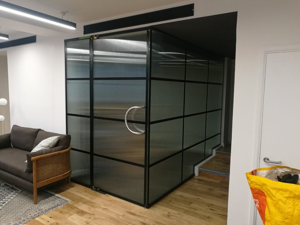 29-decorative-fluted-glass-films