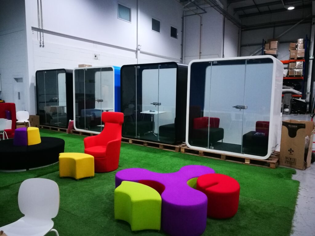 39-frosted-interview-pods