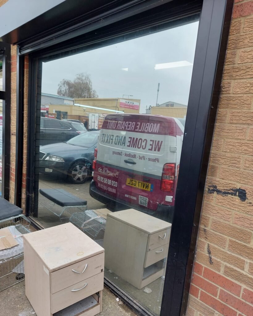 50-mirror-tints-office