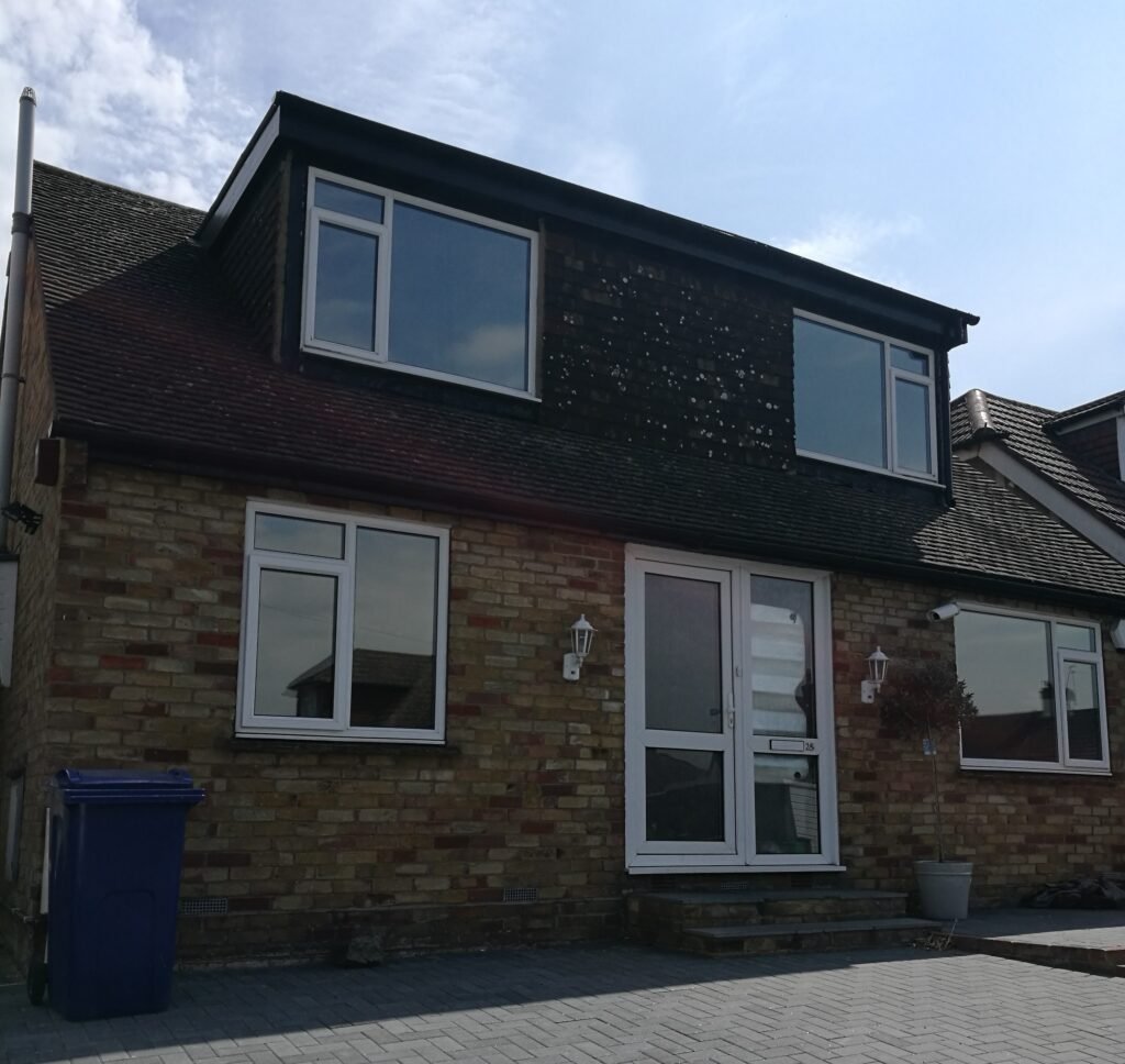 71-reflective-house-privacy-tints