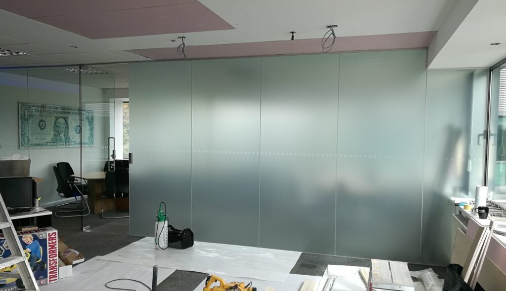 78-partition-dollar-frosted-glass