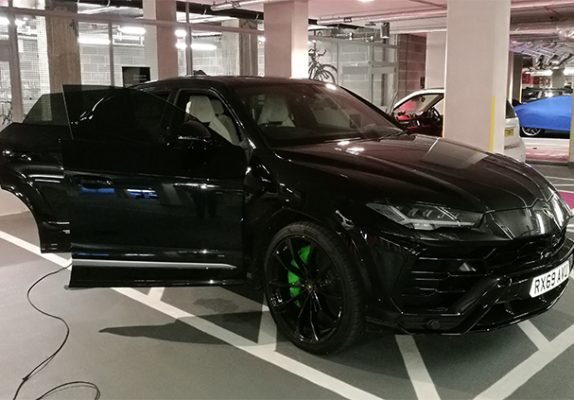 window tintiing lamborghini